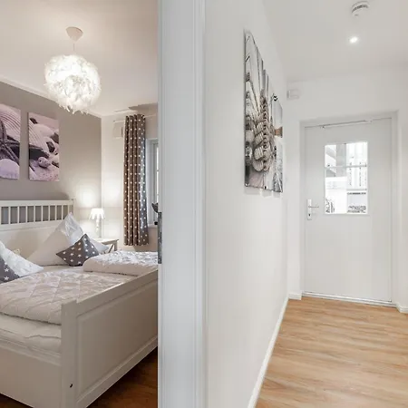 Kleine Bergstrasse 18 Whg 2 *