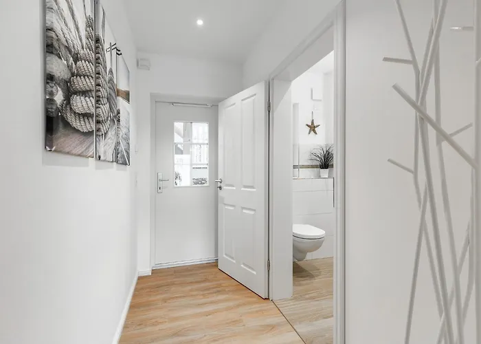 Kleine Bergstrasse 18 Whg 2 *